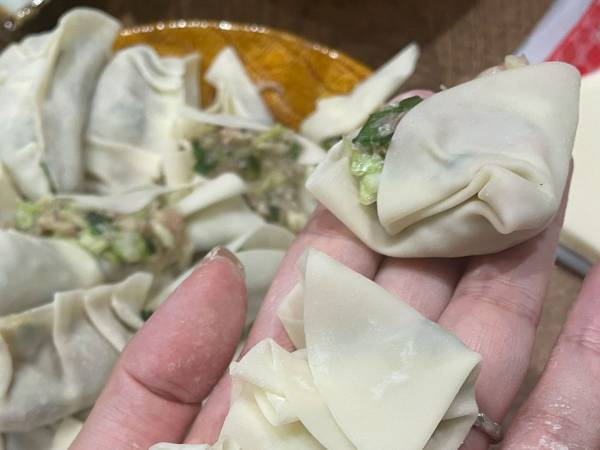 ２歳児が作った餃子に悶絶　『概念』で作った結果？　「きっとこれが一番おいしい」