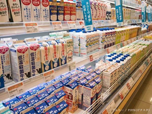 牛乳にしか見えないのに『乳飲料』？　正体に「そんな違いが…」「よく見ます」