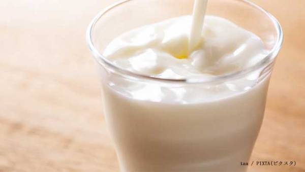 牛乳売り場で見る『成分調整牛乳』　何を調整している？選ぶメリットは？