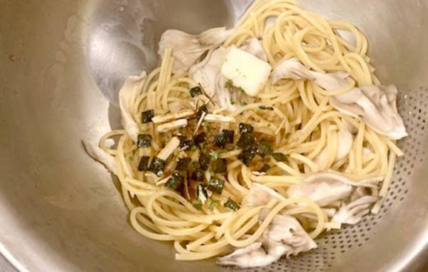 永谷園のお吸い物、そのまま飲んでる？　思わぬレシピに「これは絶品」「舞茸が松茸に」