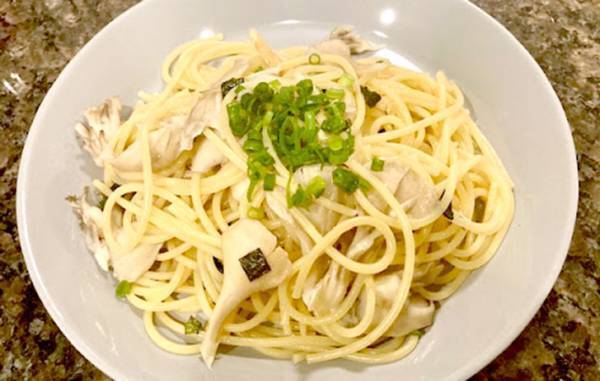 永谷園のお吸い物、そのまま飲んでる？　思わぬレシピに「これは絶品」「舞茸が松茸に」