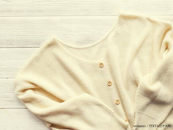 カーディガンを洗う時、ボタンはどうする？　ライオンの投稿がタメになる