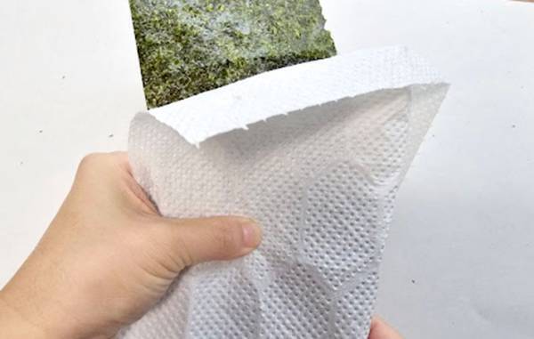 あの調理器具で作った『おにぎり』　普通のと比べた結果に「海苔が！」「圧倒的にこっち」