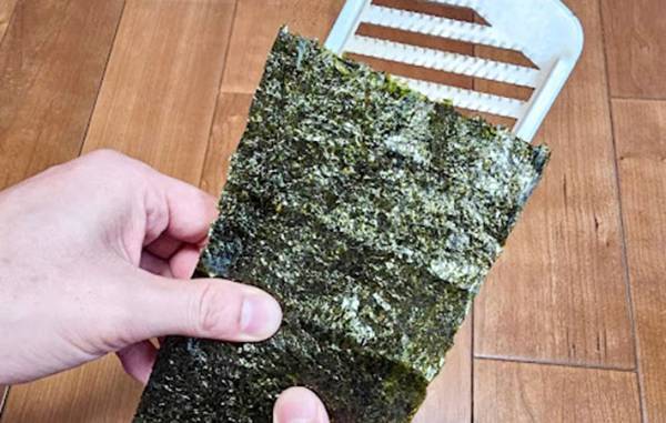 あの調理器具で作った『おにぎり』　普通のと比べた結果に「海苔が！」「圧倒的にこっち」