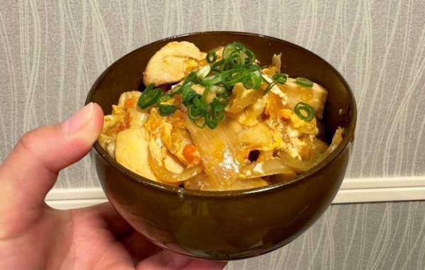 剥いた玉ねぎの皮、どうしてる？　料理に使えるから捨てないで！