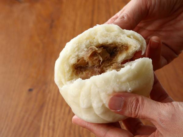 「すごく斬新」「早く知りたかった」　肉まんをふわふわに温めるレンチンテク