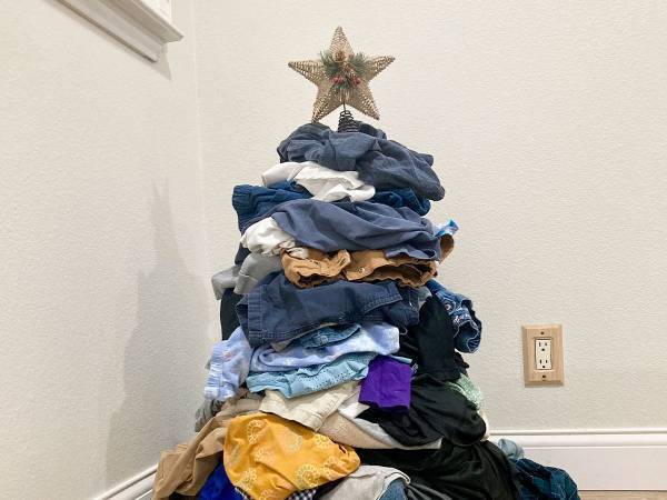 家に飾られた、斬新なクリスマスツリーに絶賛の嵐　「素晴らしい」「発想が最高」