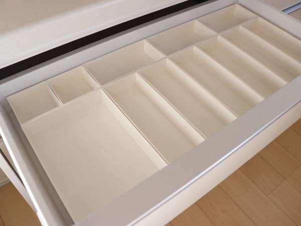 「真似する」「参考になる」　キッチンの引き出し収納がスッキリする整頓術