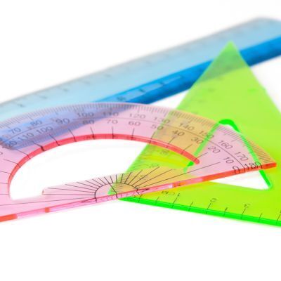 フローリングの溝掃除に◯◯が大活躍！　ごっそり取れる簡単テクがすごい