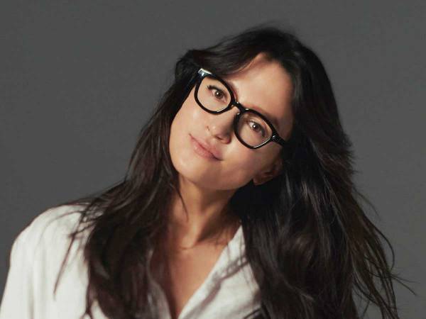 アンジェラ・アキが日本再始動を発表！　「ずっと待ってた」「嬉しすぎる」