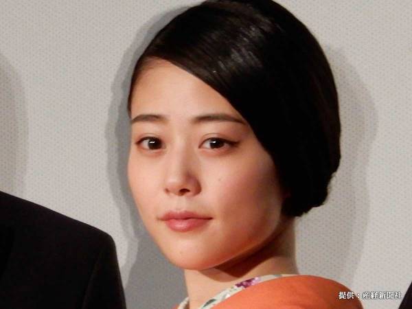 高畑充希のウエディングドレス姿に反響、隣には…？　「心臓が止まるかと思いました」