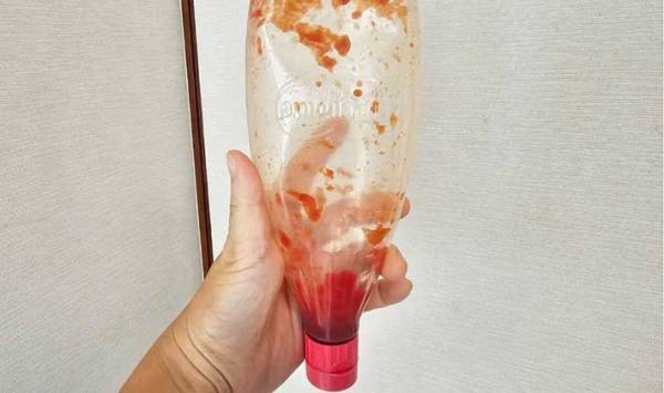 まだ捨てないで！　容器に残ったケチャップは、最後までちゃんと使い切れる
