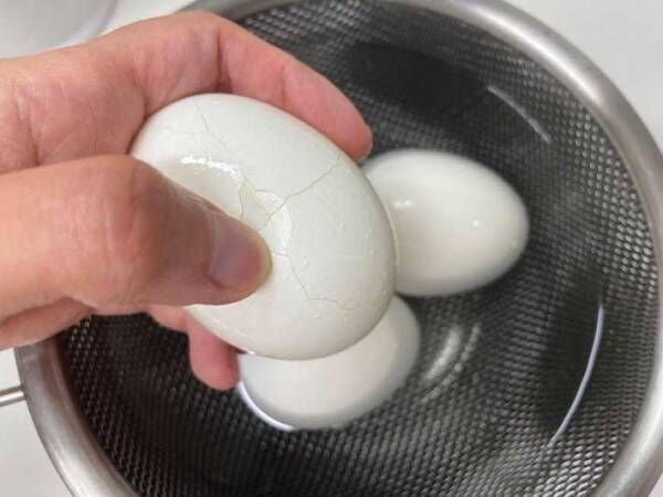「正直ナメてた」　あるひと工夫で、ゆで卵の殻が簡単に剥けて感動