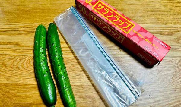 キュウリは冷凍してもおいしい！　塩昆布を使った簡単レシピに「箸が止まらない」