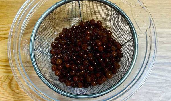 普通にゆでたら１～２時間！　乾燥タピオカを超時短で戻すコツに「５分で終わった」