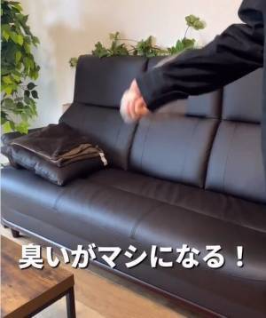 掃除のストレス解消ライフハックが新しい　「使い終わった油はツルン」「テレビ台の埃は○○で予防」