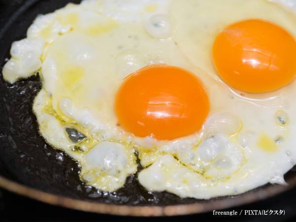 目玉焼きを作ろうとした、いつここ山田一成　写真に「初めて見た！」「すごすぎる」
