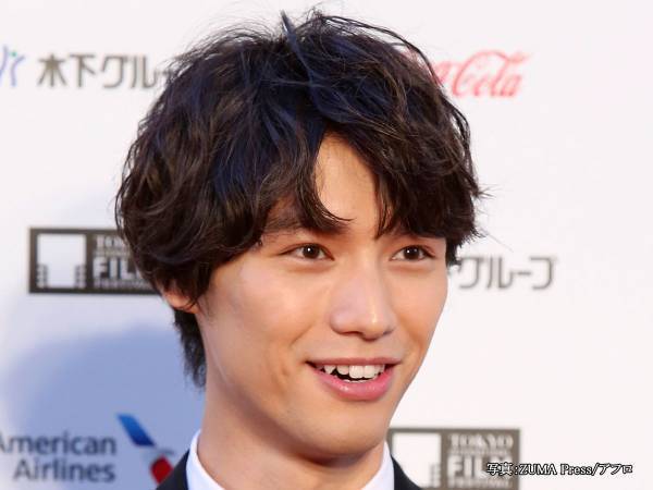 福士蒼汰、『大奥』現場でまさかのツーショット　「ニヤニヤした」「世界一かわいい１枚」