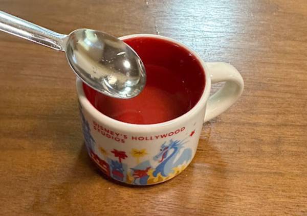 混ぜて冷やすだけ！　スタバのぷるぷるコーヒーゼリーの作り方