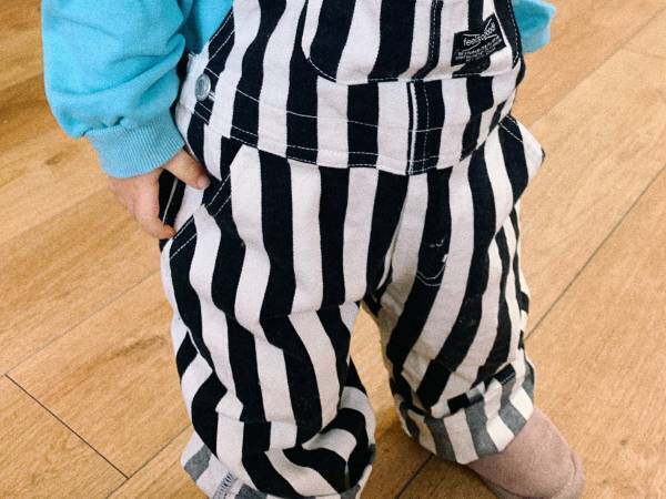 母「勉強になりました！」　１歳児の行動に「その発想はなかった」「賢い」