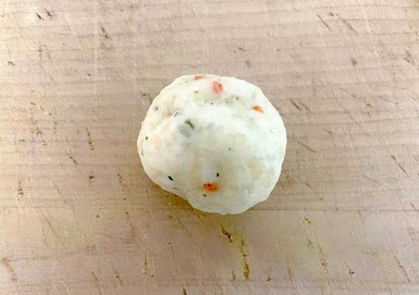 『さけるチーズ』と『じゃがりこ』のおやつに「子供が大喜び」「こりゃ話題になる」