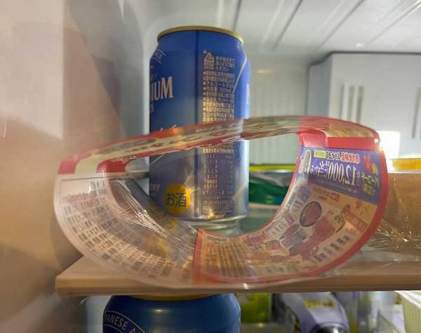 「夫には納豆が見えるらしい…」　冷蔵庫の１枚に共感の嵐　「あるあるで吹いた」「うちも同じ」