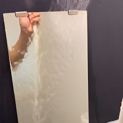 長年悩んだ鏡のウロコ　１００均グッズでピカピカにする方法が「ナイスアイディア」