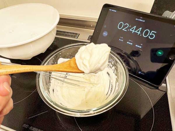 ホイップクリームを早く作りたい！　アレをちょい足しすると？「おいしくて最高」「色もかわいい」