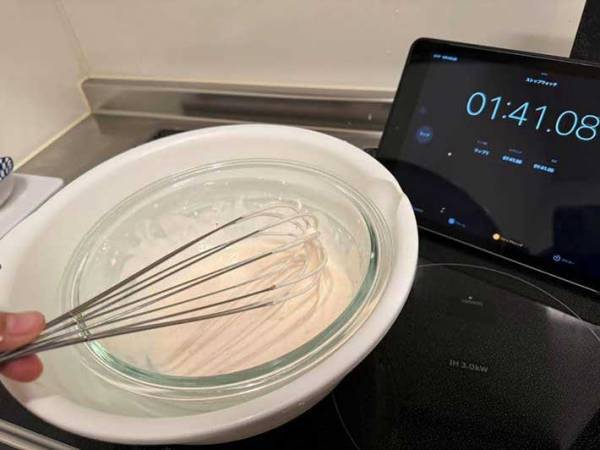 ホイップクリームを早く作りたい！　アレをちょい足しすると？「おいしくて最高」「色もかわいい」