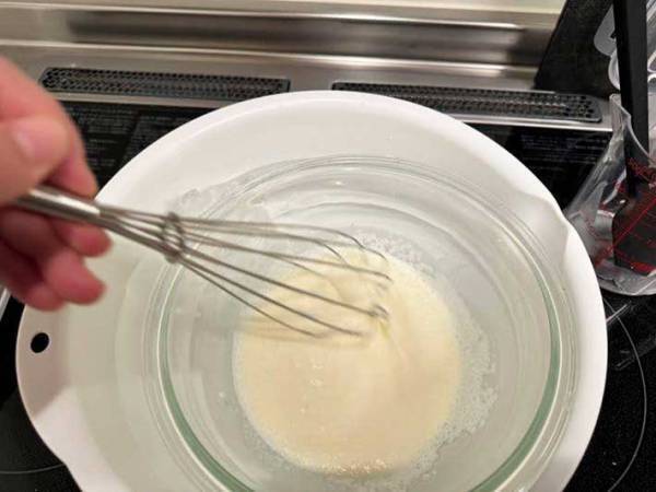 ホイップクリームを早く作りたい！　アレをちょい足しすると？「おいしくて最高」「色もかわいい」