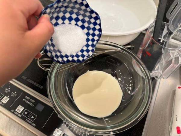 ホイップクリームを早く作りたい！　アレをちょい足しすると？「おいしくて最高」「色もかわいい」
