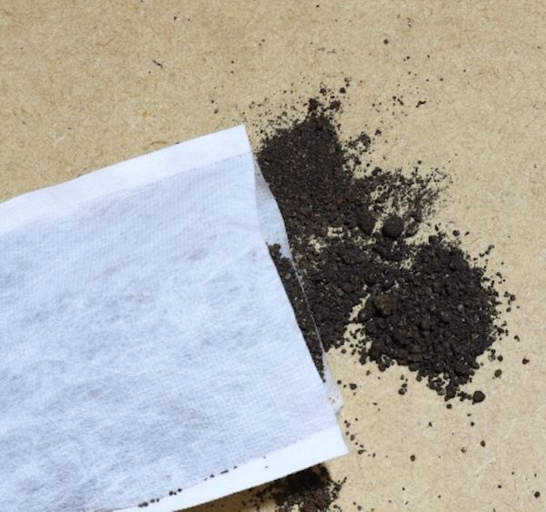 ゴミ箱に捨てた使用済みカイロ、発火のリスクは？　専門団体の回答に「これは初耳」「そんな仕組みが」