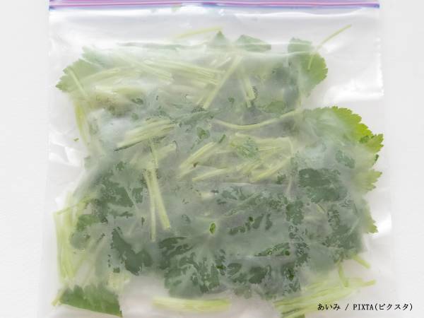 お正月に使う三つ葉、『年末価格』になる前に…　保存テクに「ありがたい」