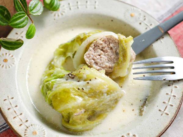 絶対においしいやつ…！　冬に食べたい、コク旨『ホワイトロールキャベツ』の作り方
