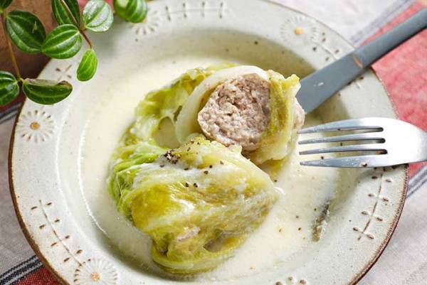 絶対においしいやつ…！　冬に食べたい、コク旨『ホワイトロールキャベツ』の作り方