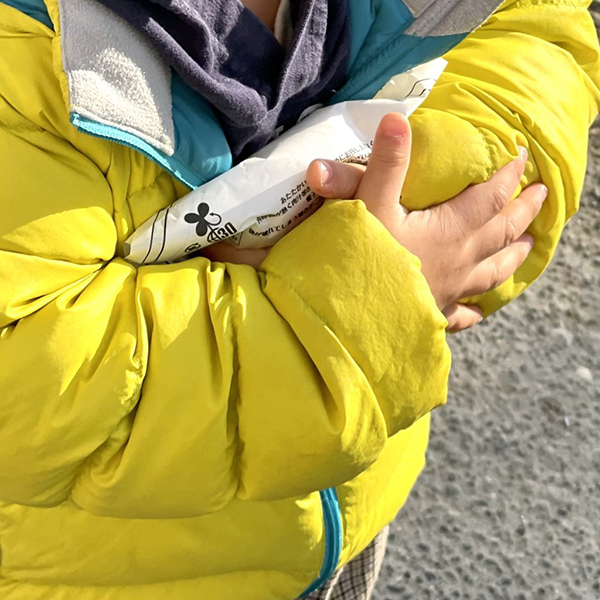 コンビニで肉まんを購入　３歳児の一言に「泣けてきた」「俺の心がポッカポカ」