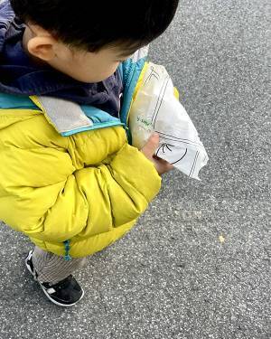 コンビニで肉まんを購入　３歳児の一言に「泣けてきた」「俺の心がポッカポカ」