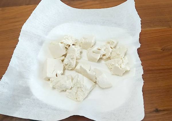 豆腐でマヨネーズを簡単に作る方法に「思いつかなかった」「ちゃんとうまい！」