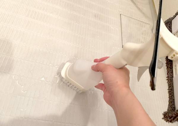 面倒な窓拭きがすぐ終わる『３COINS』のグッズに「超助かった」「大掃除の味方！」