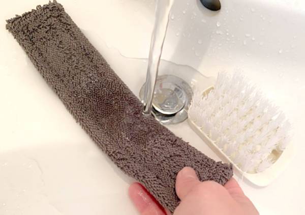 面倒な窓拭きがすぐ終わる『３COINS』のグッズに「超助かった」「大掃除の味方！」