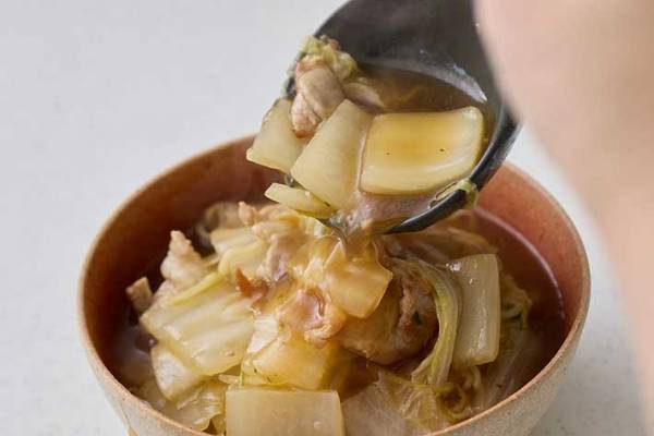 豚バラと白菜の『あんかけラーメン』　インスタント麺で簡単に作る方法は？　「飯テロ」「メモしとこう」