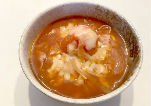 普通のインスタント麺はもう飽きた！　カゴメのレシピに「家で作れるなんて」「超うまい」