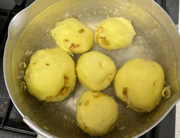 料理好き夫「コレが一番簡単でウマい」　ローストポテトをカリッと焼くコツ