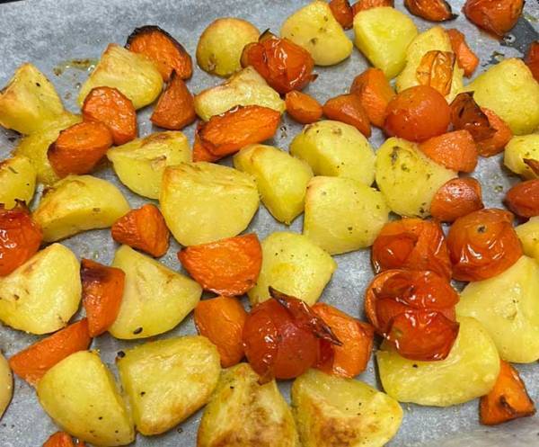 料理好き夫「コレが一番簡単でウマい」　ローストポテトをカリッと焼くコツ