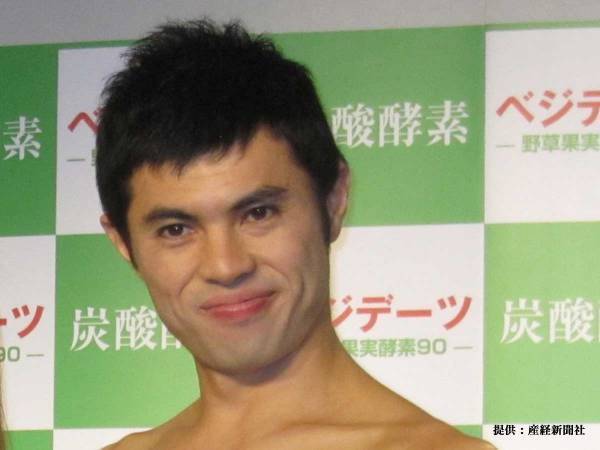 『グッジョブ』なスタバ店員　カップに書いた小島よしおへのメッセージとは？