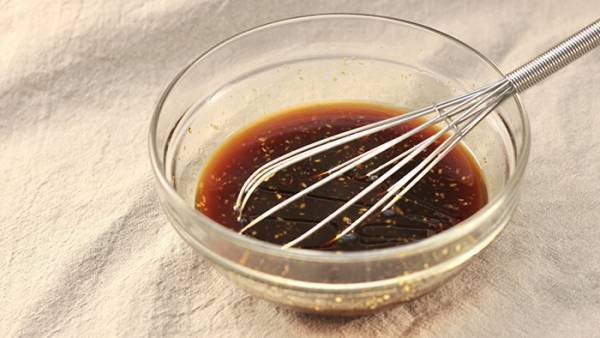 スーパーで買ったクリスマス用チキンに？　シェフ直伝のアレンジがバリうま！