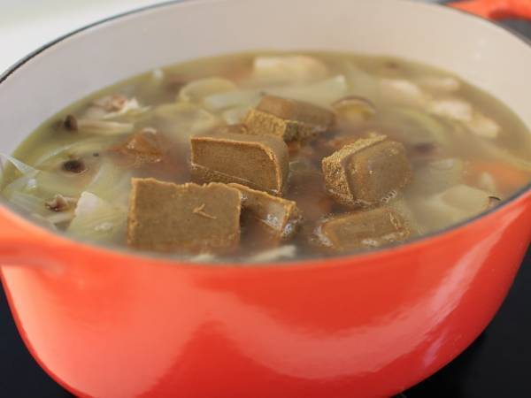 カレーの「とろみ」が足りないのはなぜ？　原因として考えられるポイントとは