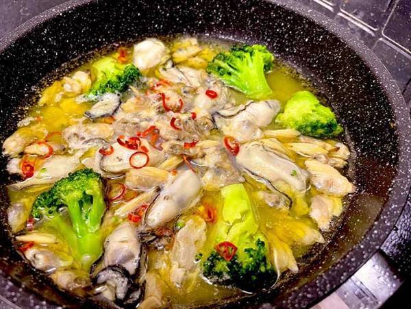 パエリアを作ろうとした大学生が「泣いた」　理由に「無事でよかった…」