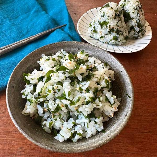 山本ゆりさんが作る『給食のワカメご飯』のレシピに反響　「無性に食べたくなるやつ」「絶対作る」