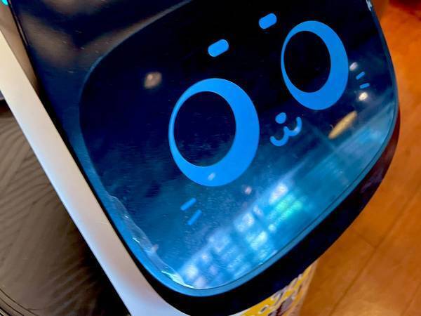 客「お前…子供ができていたんだな…」　ガストの『従業員』の変化に目が釘付け！